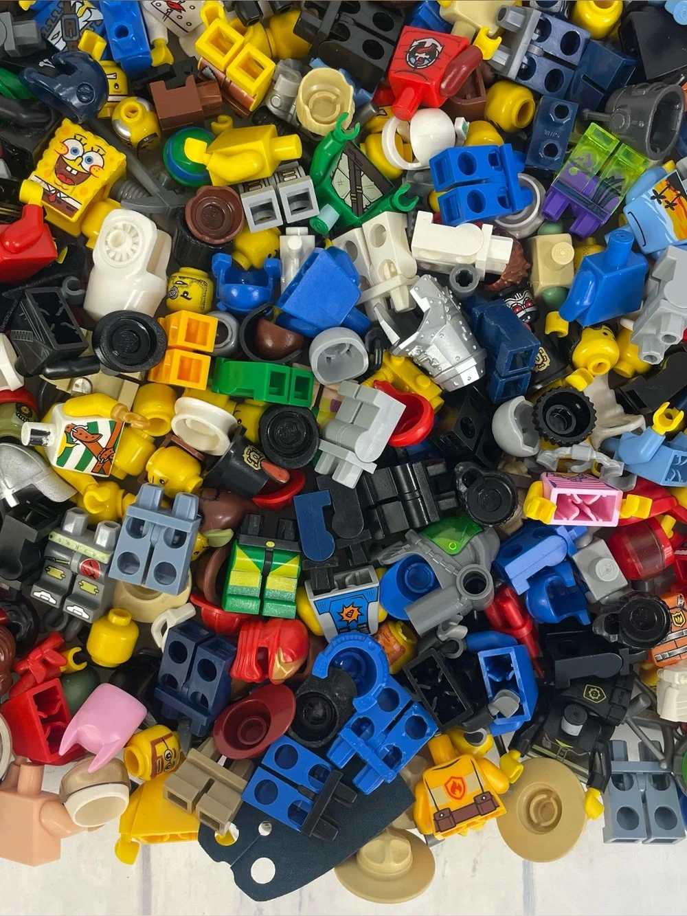 2 Pounds of Assorted Minifigure Pieces, Good Condition